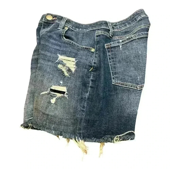 Bluespice Women’s High Waisted  Jean Shorts Size 7/8 Cotton Blend pre-loved - Picture 4 of 7